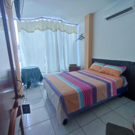 Hostal Venecia -Tu Casa En Manta. Εξωτερικό φωτογραφία