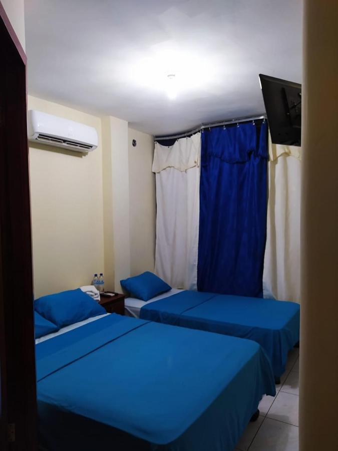 Hostal Venecia -Tu Casa En Manta. Εξωτερικό φωτογραφία