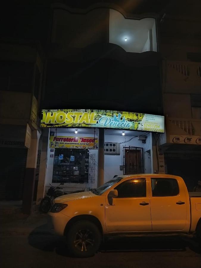 Hostal Venecia -Tu Casa En Manta. Εξωτερικό φωτογραφία
