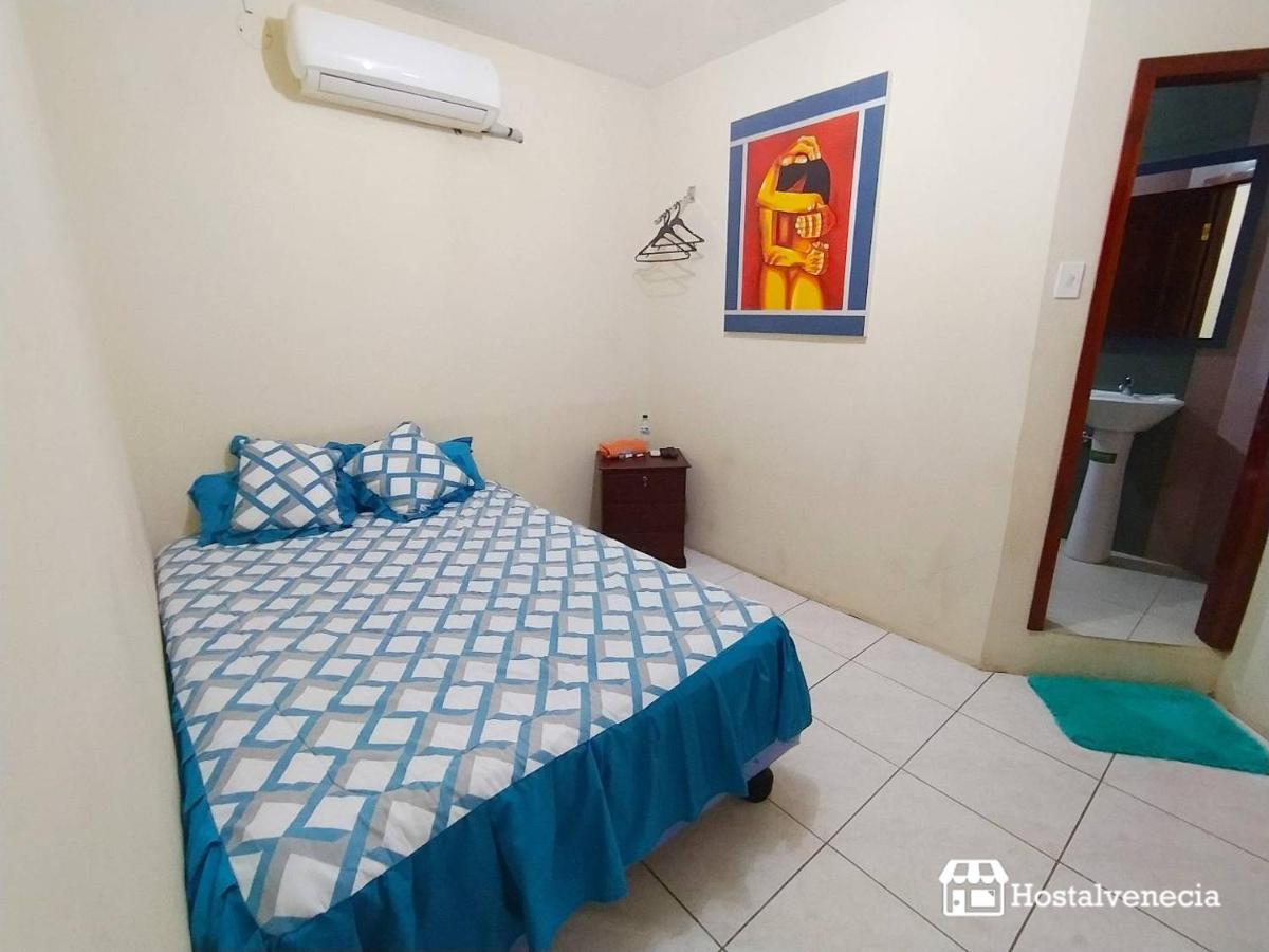 Hostal Venecia -Tu Casa En Manta. Εξωτερικό φωτογραφία