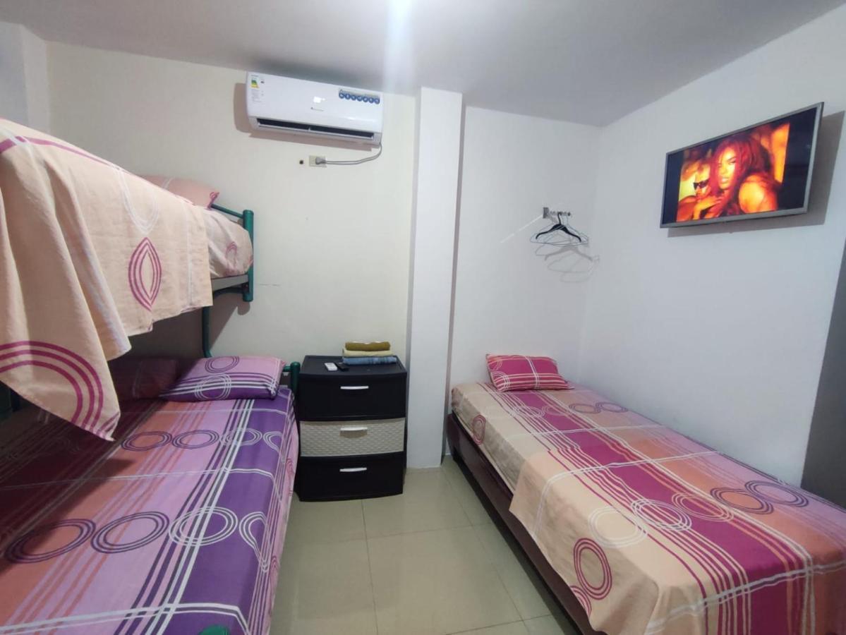 Hostal Venecia -Tu Casa En Manta. Εξωτερικό φωτογραφία