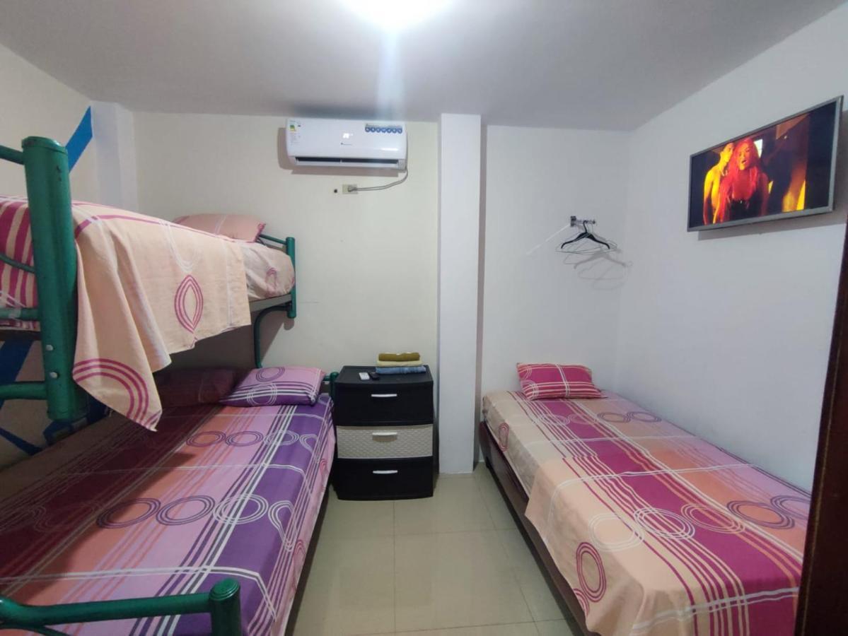 Hostal Venecia -Tu Casa En Manta. Εξωτερικό φωτογραφία