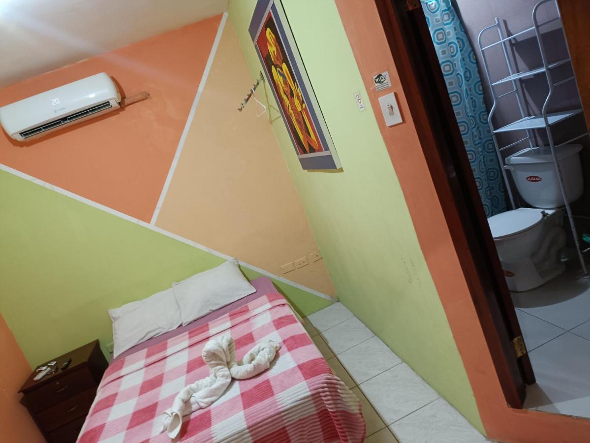 Hostal Venecia -Tu Casa En Manta. Εξωτερικό φωτογραφία